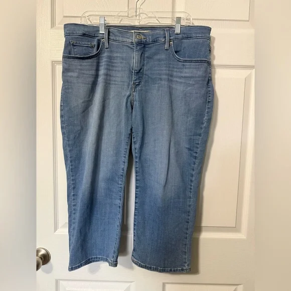 Levi’s 311 Shaping Skinny Capri Cropped Jeans- 16W - Picture 2 of 6
